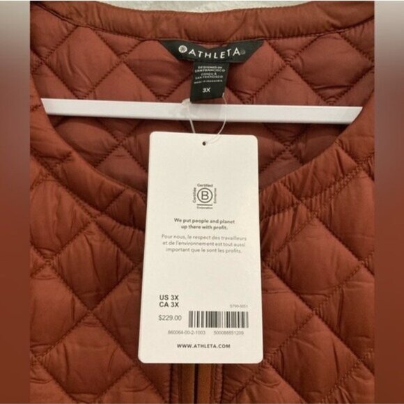 New Athleta Athleisure Quilted Jacket Warm Neutral Featherless Preppy Fall - Picture 8 of 11
